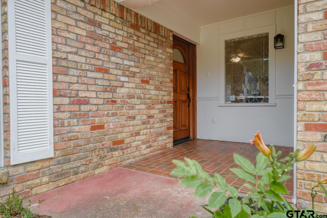 2529 Shenandoah Drive