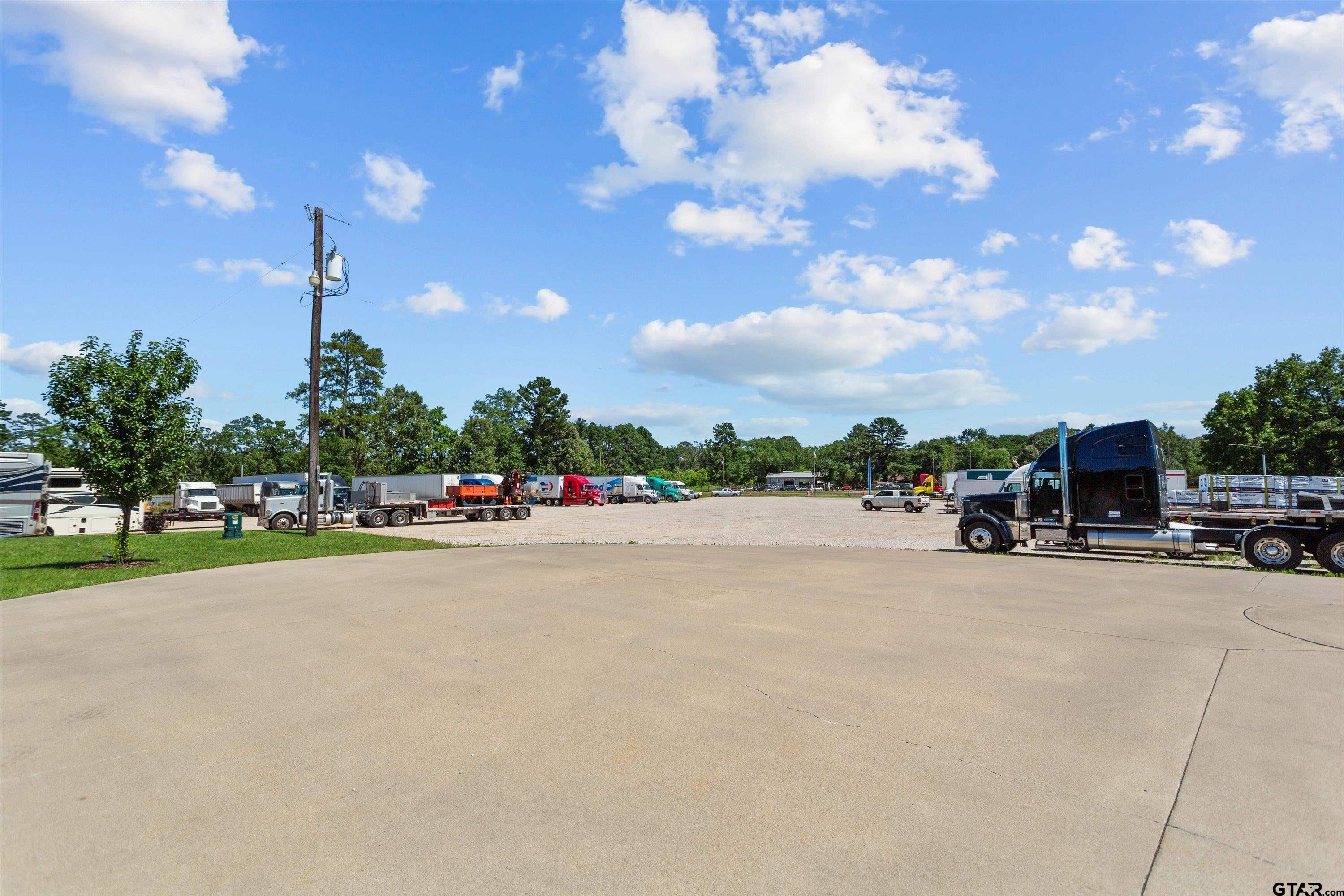 15844 Hwy 31