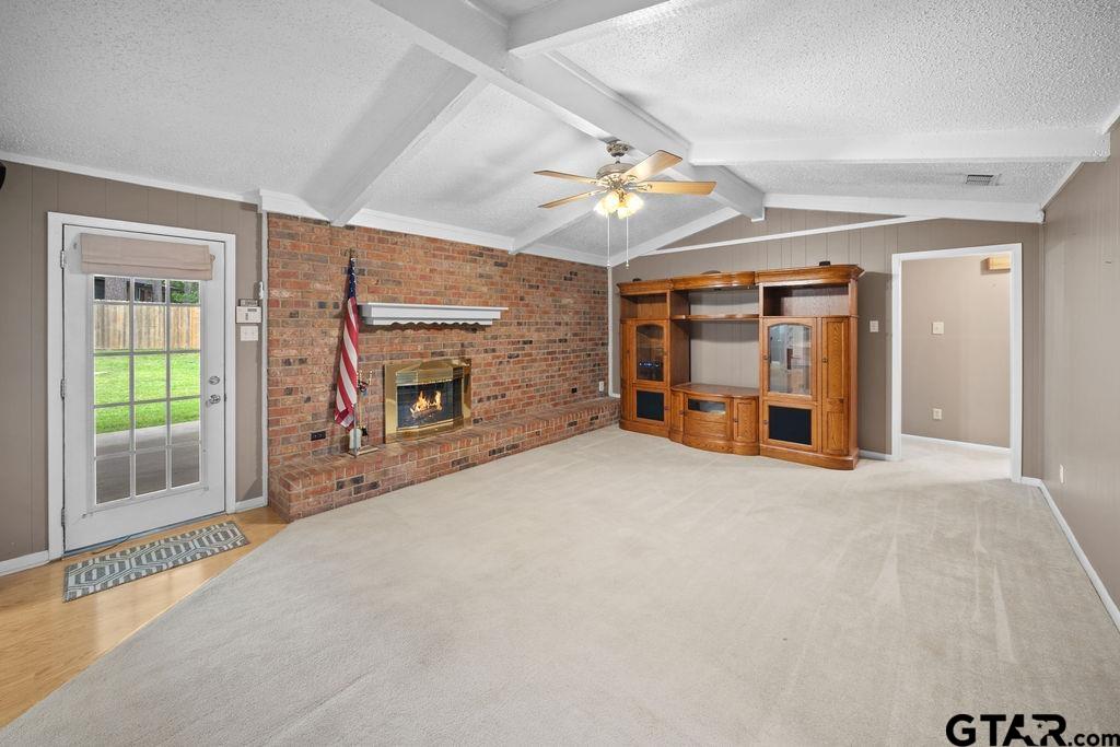 505 Country Club Dr