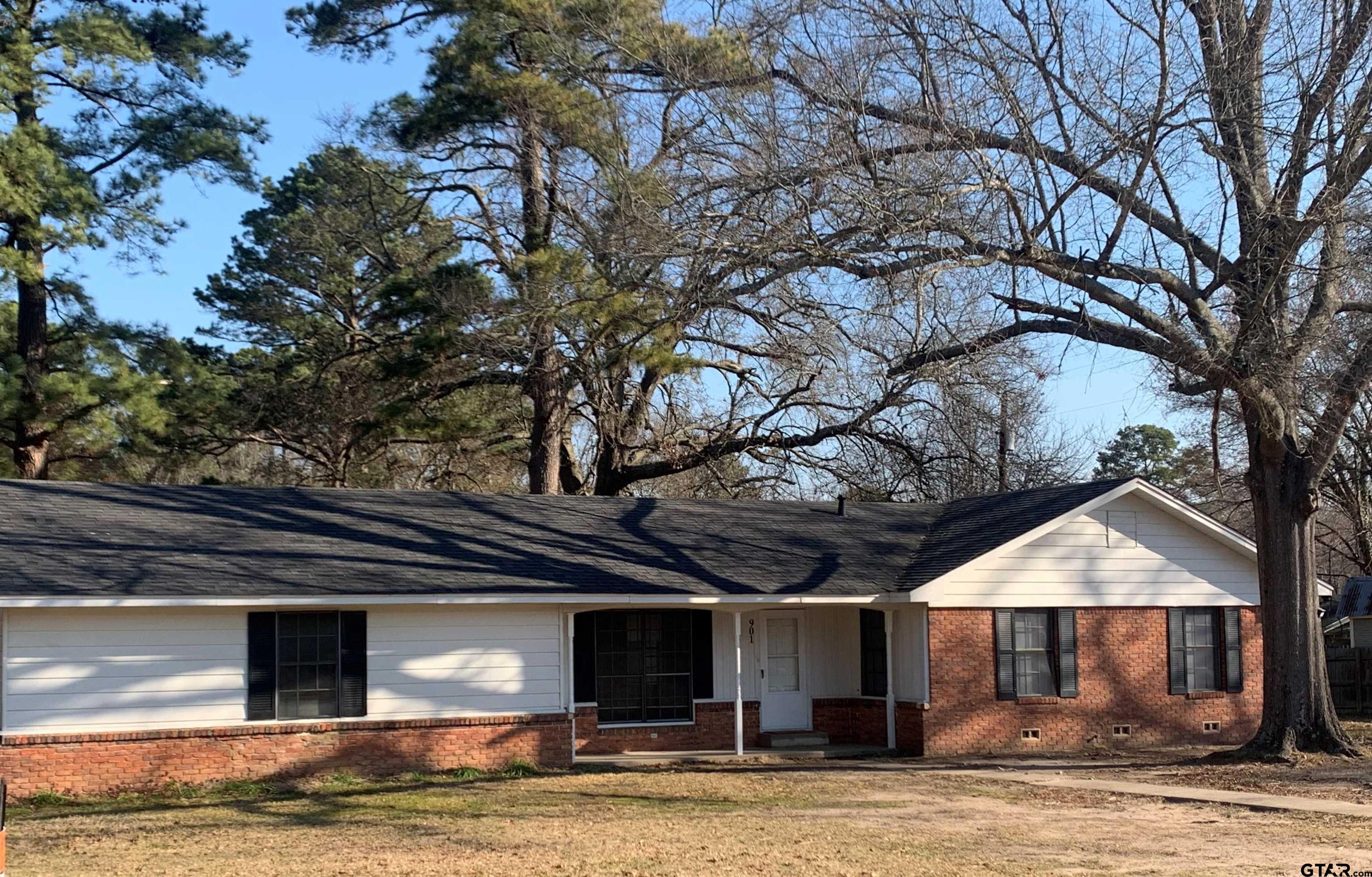 Photo 1 of 15 — 901 Cliff St, Quitman, TX 75783
