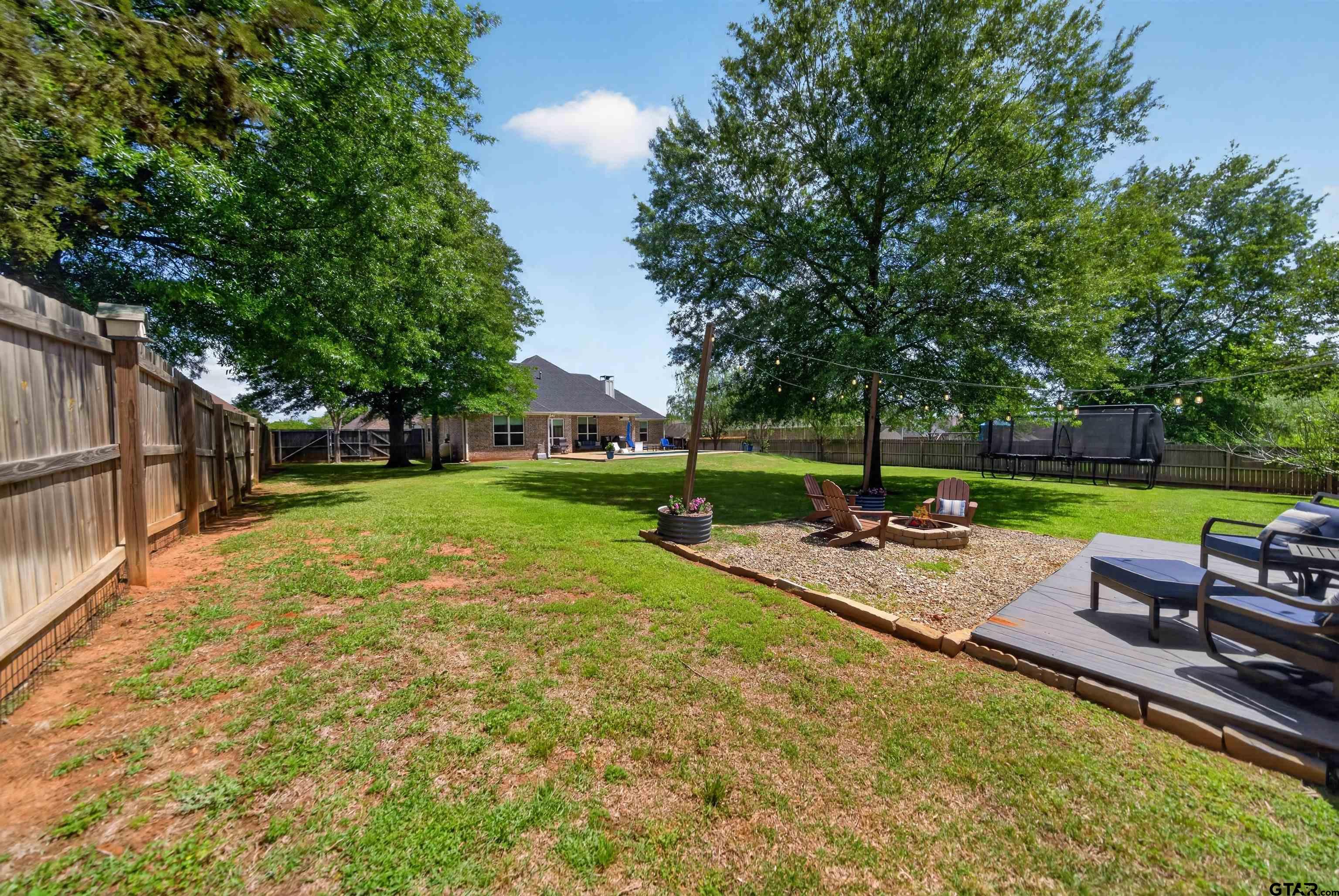 21328 Boone Drive