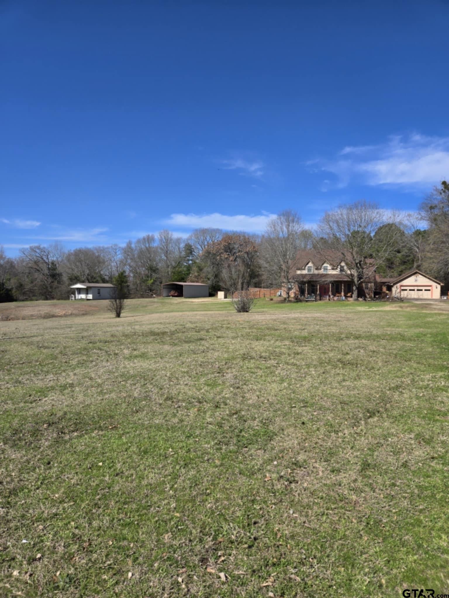 22886 County Road 422