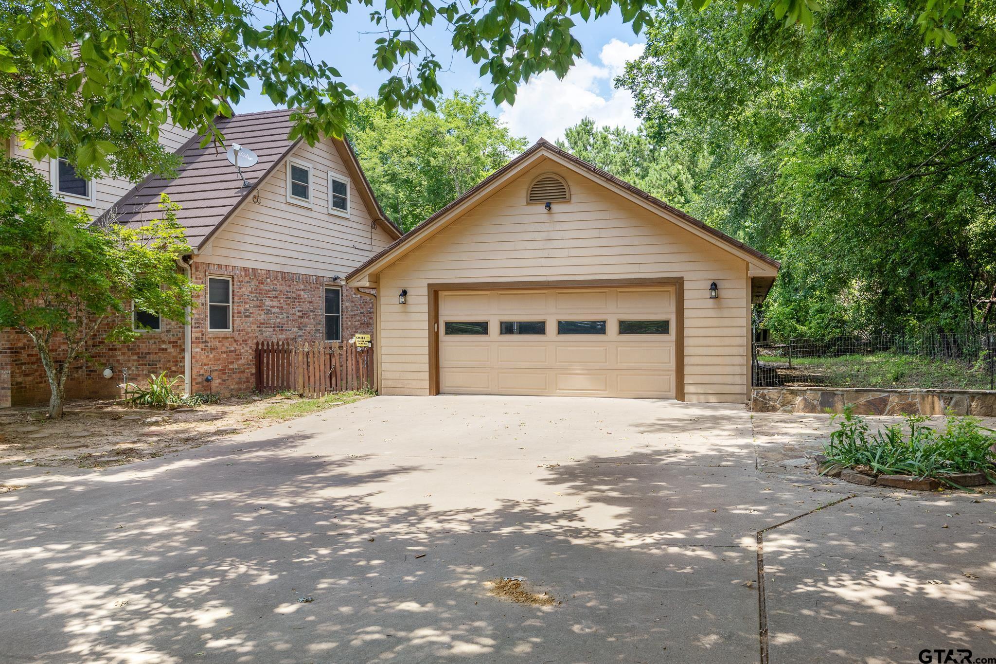 22886 County Road 422
