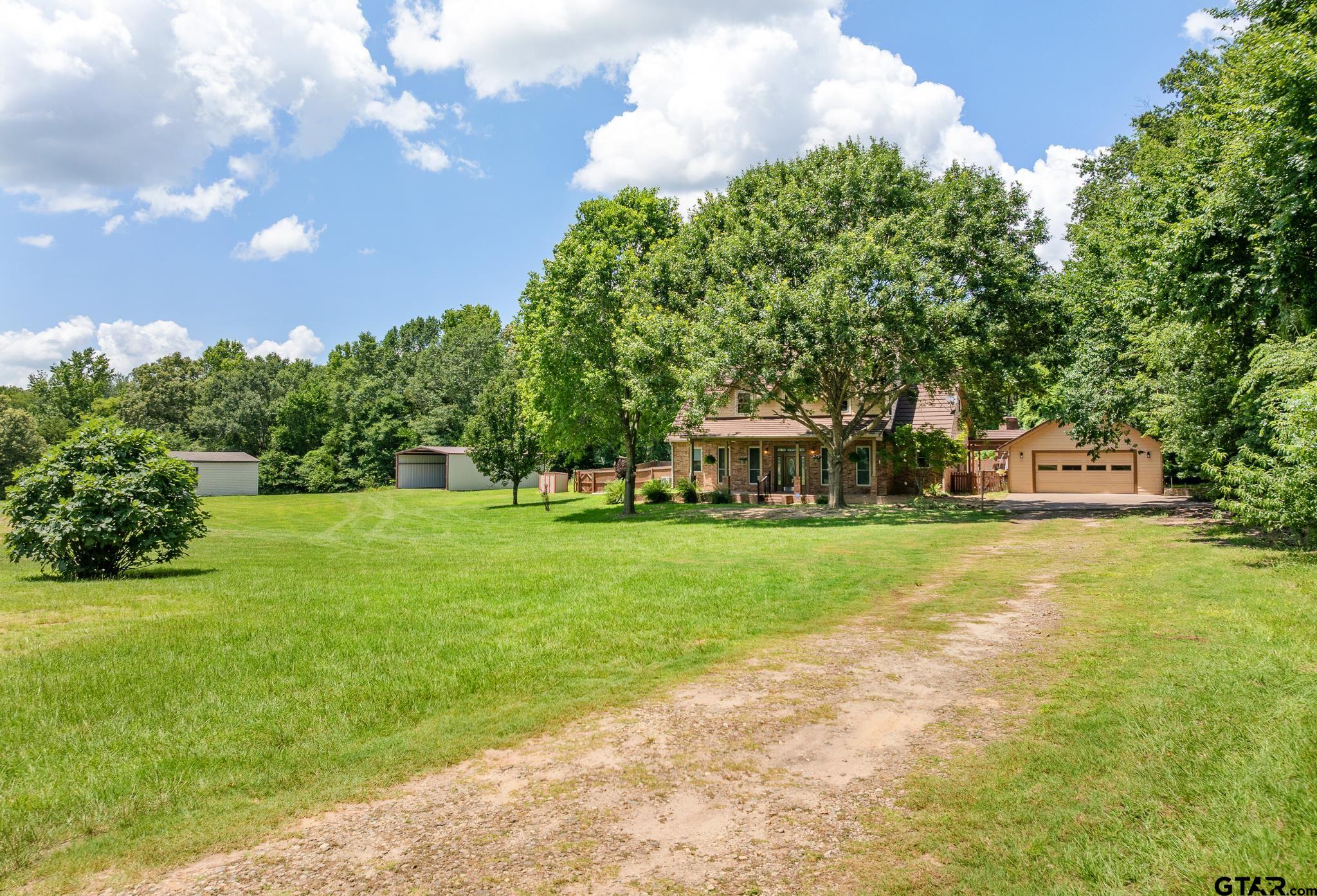22886 County Road 422