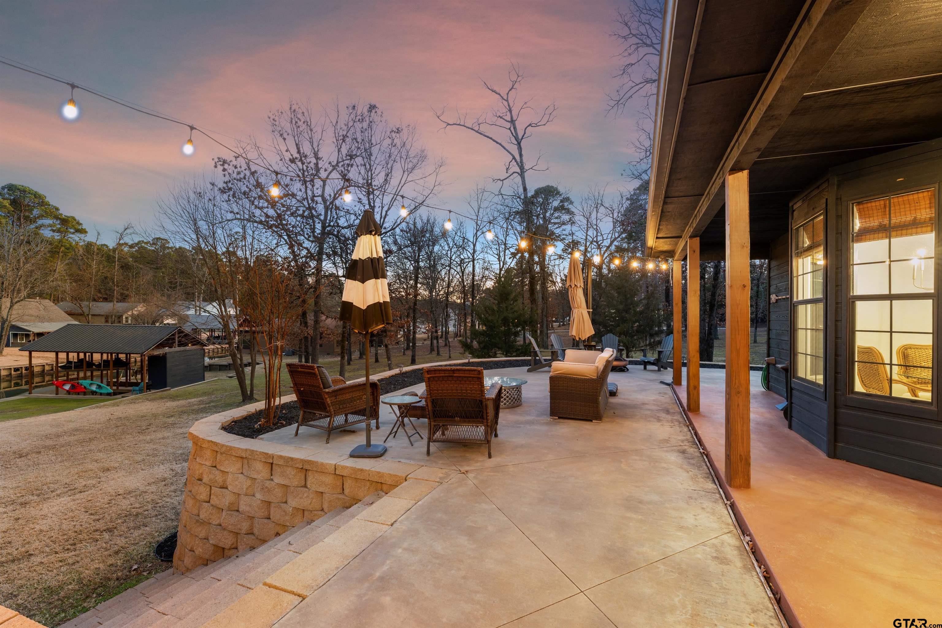 375 S Whispering Pine Trail