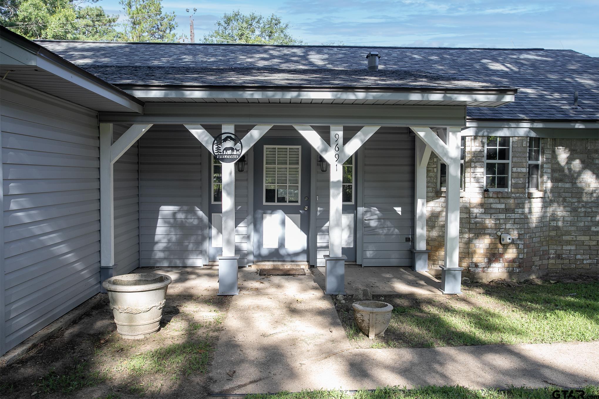 9691 US HWY 259 North
