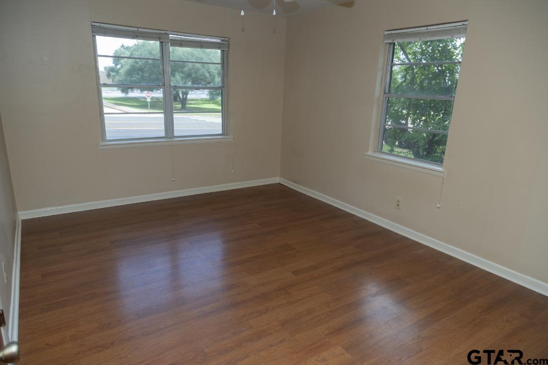 700 E Main