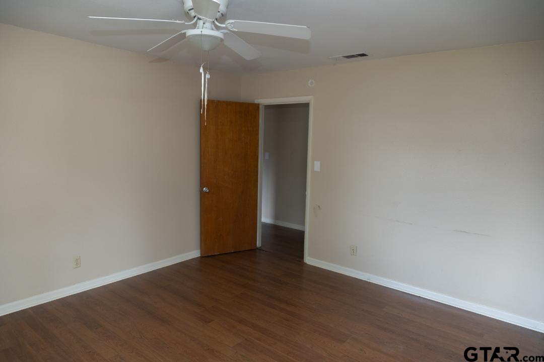 700 E Main