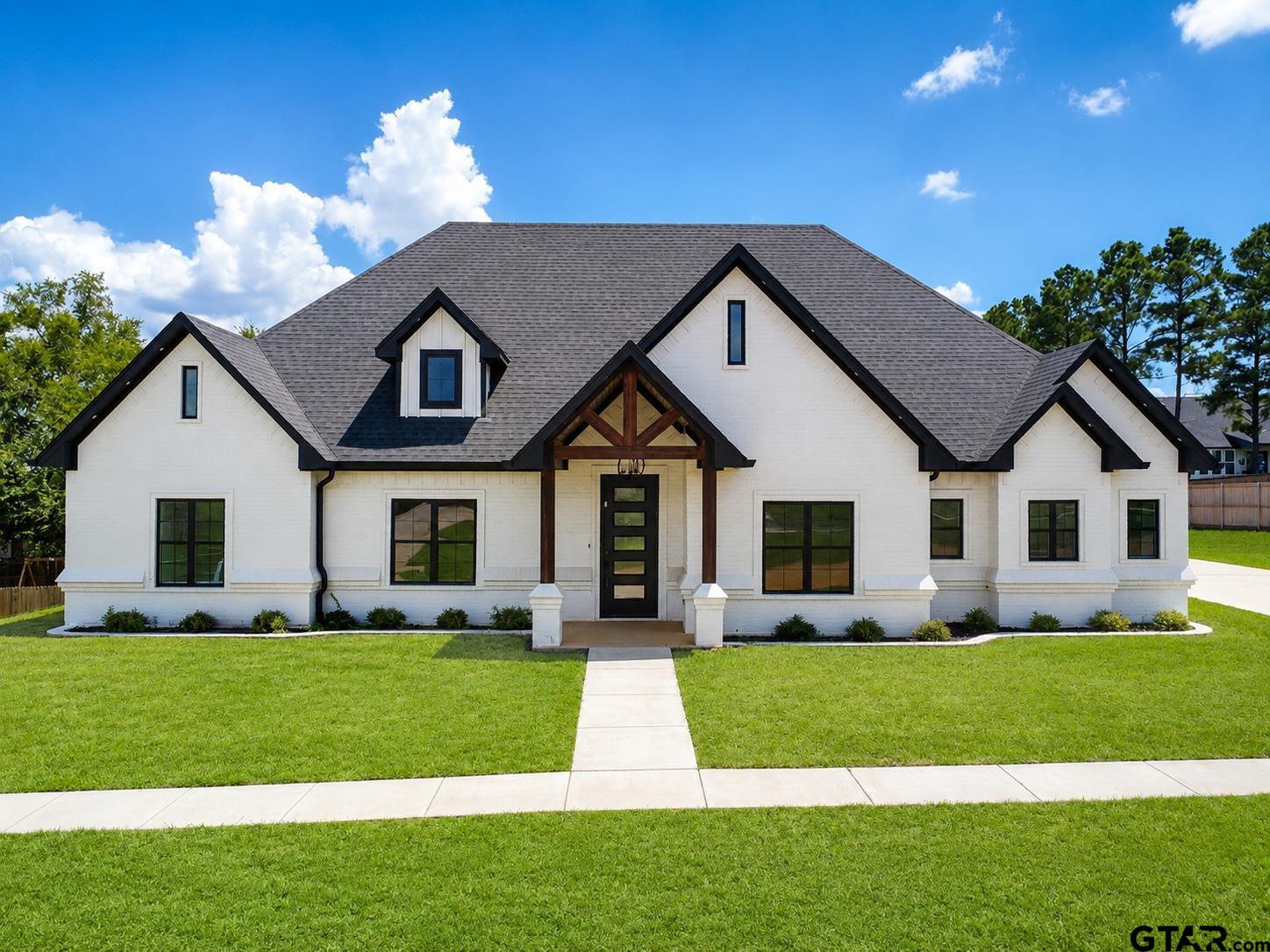 12255 Oak Grove