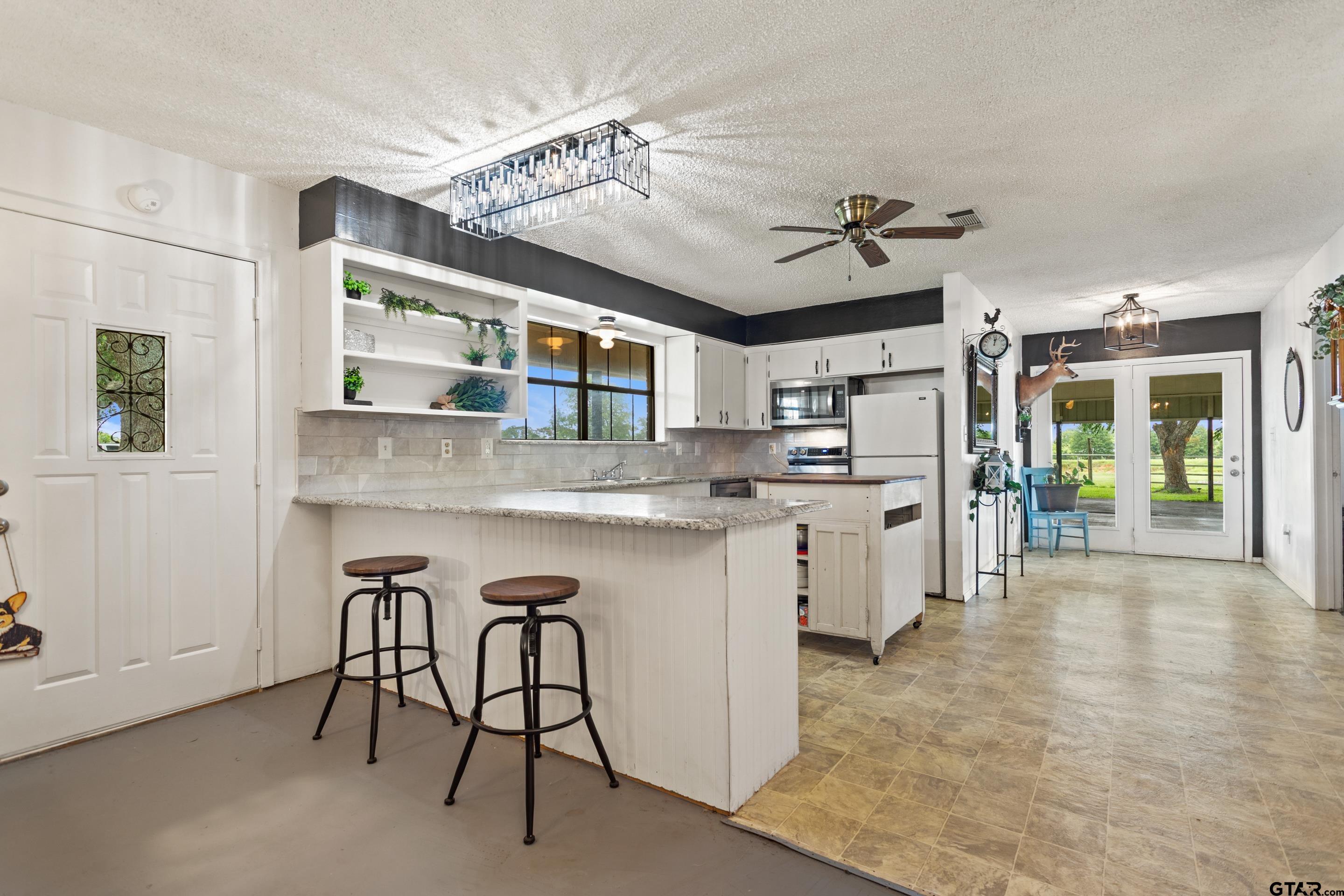 16833 County Road 2852