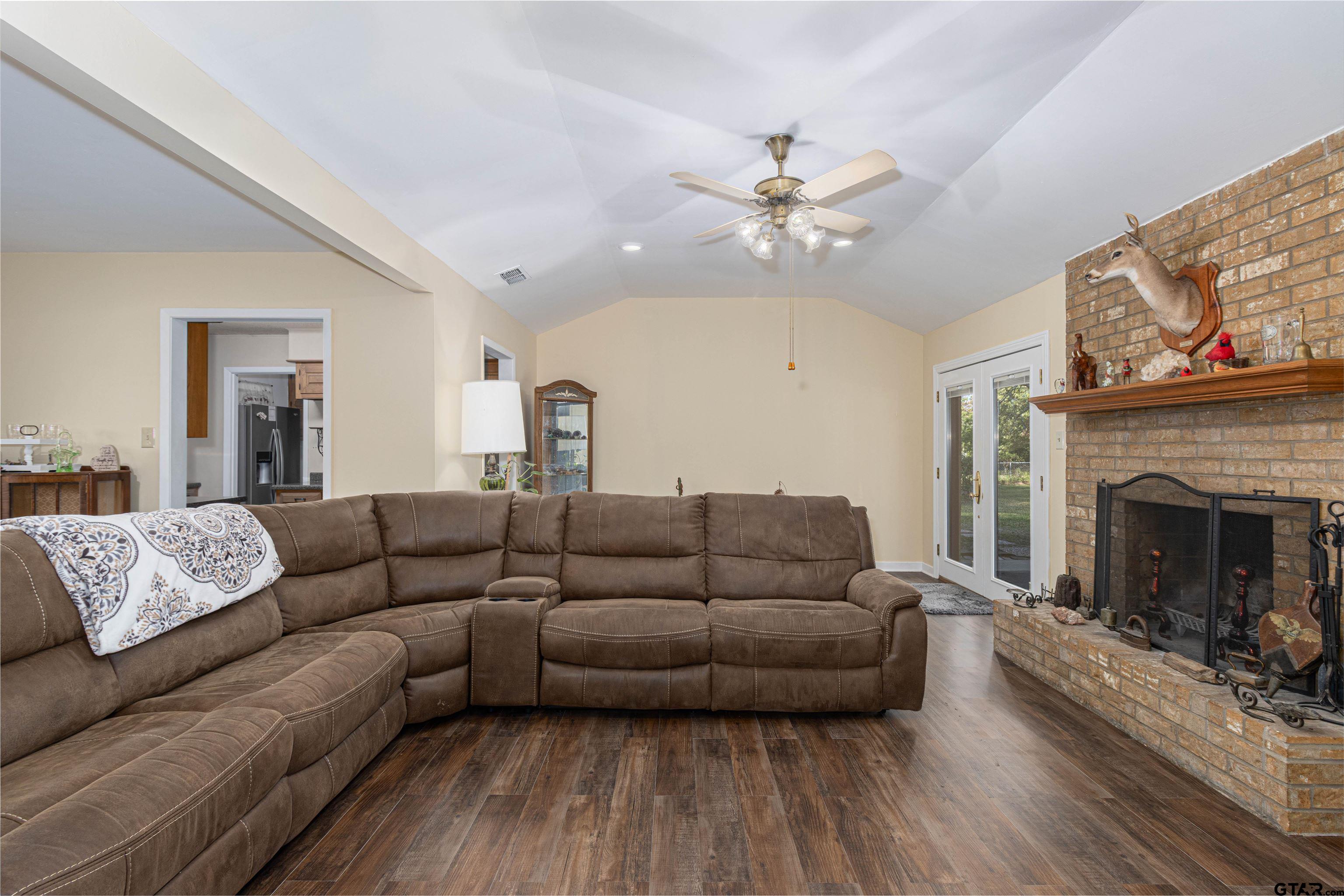 13538 County Road 4178