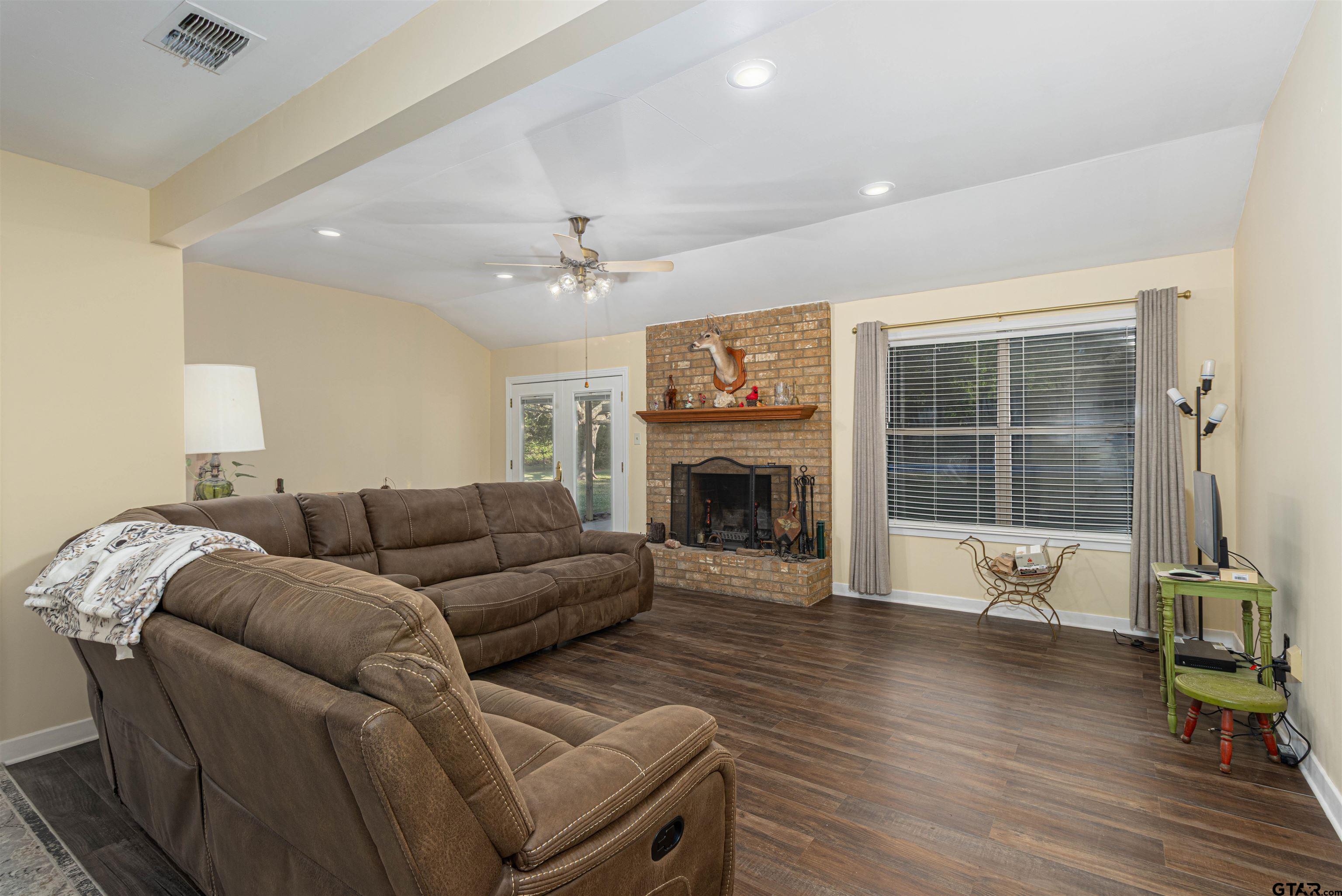 13538 County Road 4178