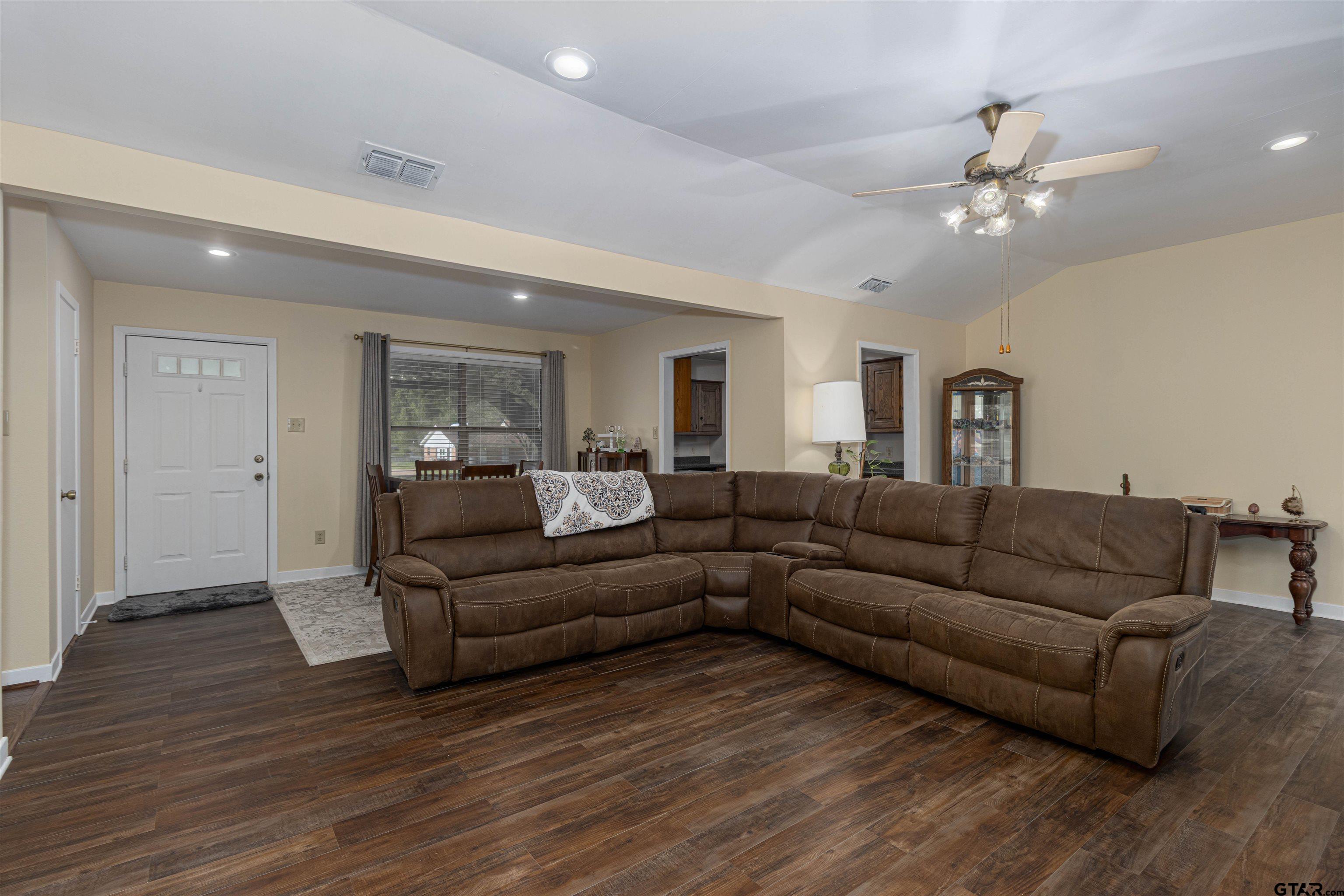 13538 County Road 4178