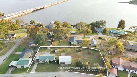 22240 Deval Ln Frankston TX 75763