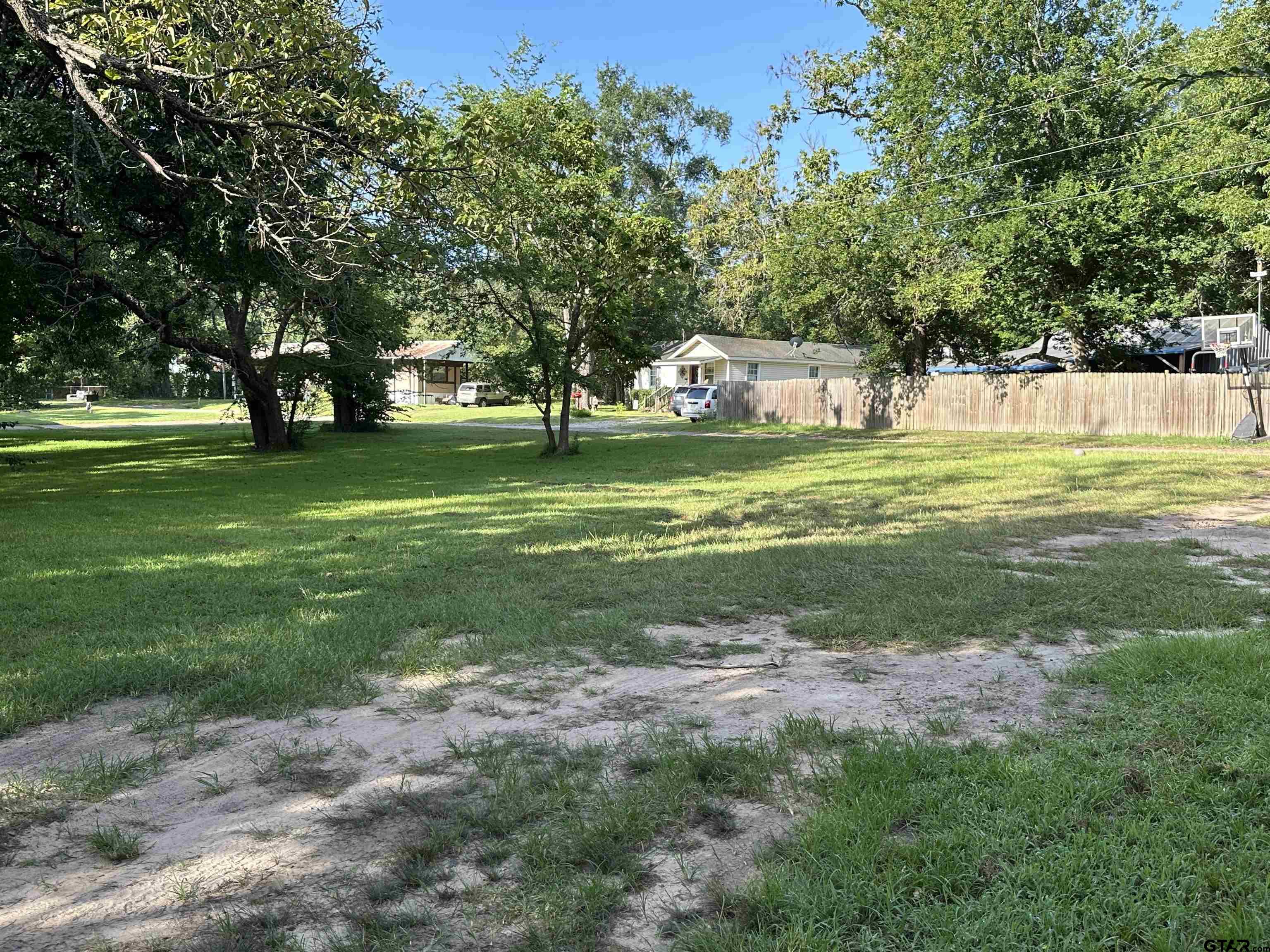 1002 Humbleway
