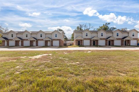 500 Mt. Sylvan St. Lindale TX 75771