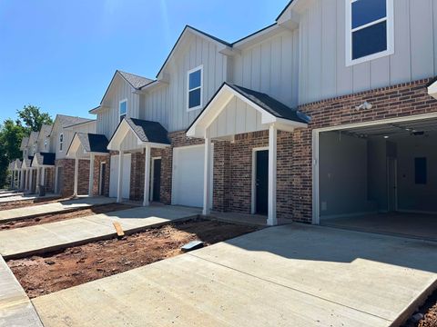 500 Mt. Sylvan St. Lindale TX 75771