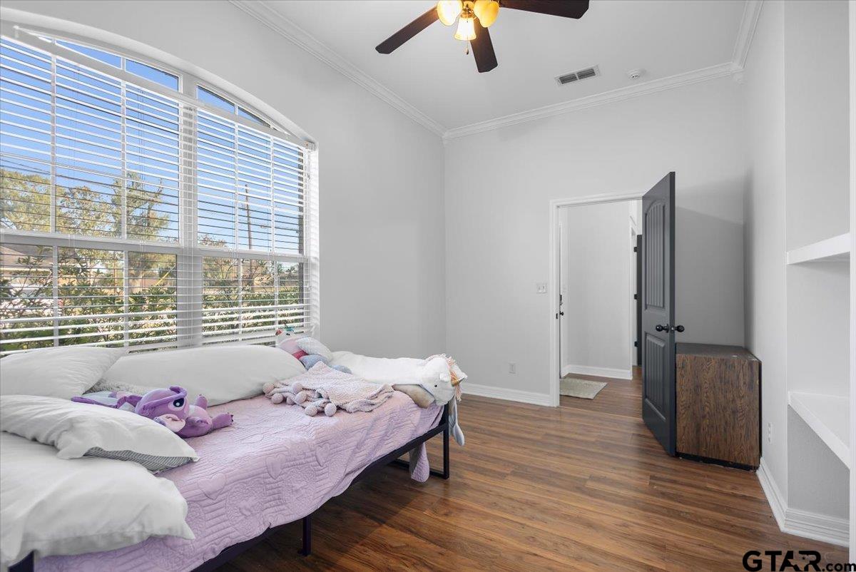 1599 Skidmore Lane