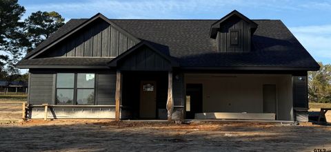 274 CR 2745 Mineola TX 75773