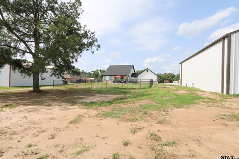 A home in Bullard