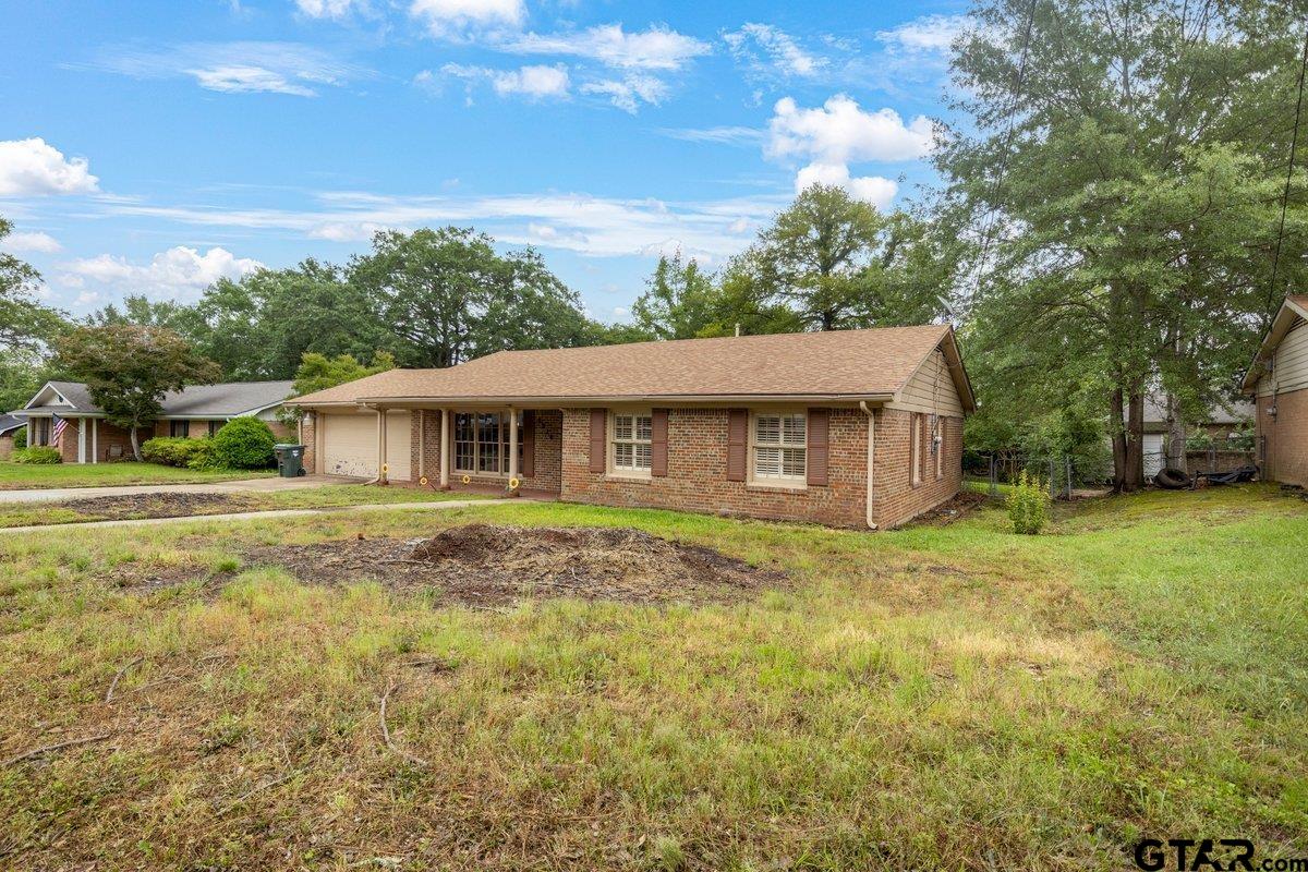 3316 Lynnwood Dr