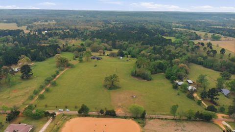 17804 CR 4235 Frankston TX 75763