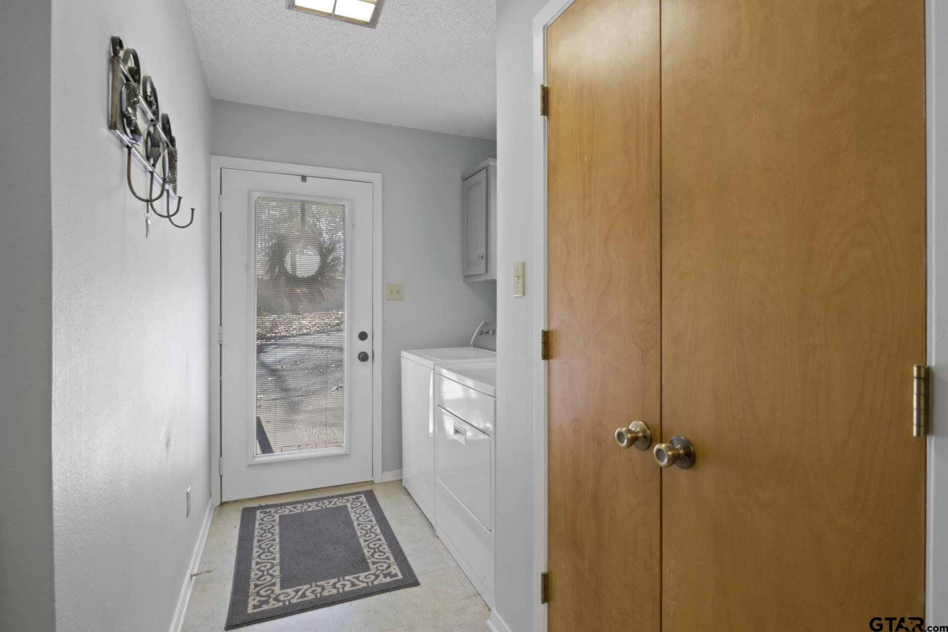 211 County Road 4555