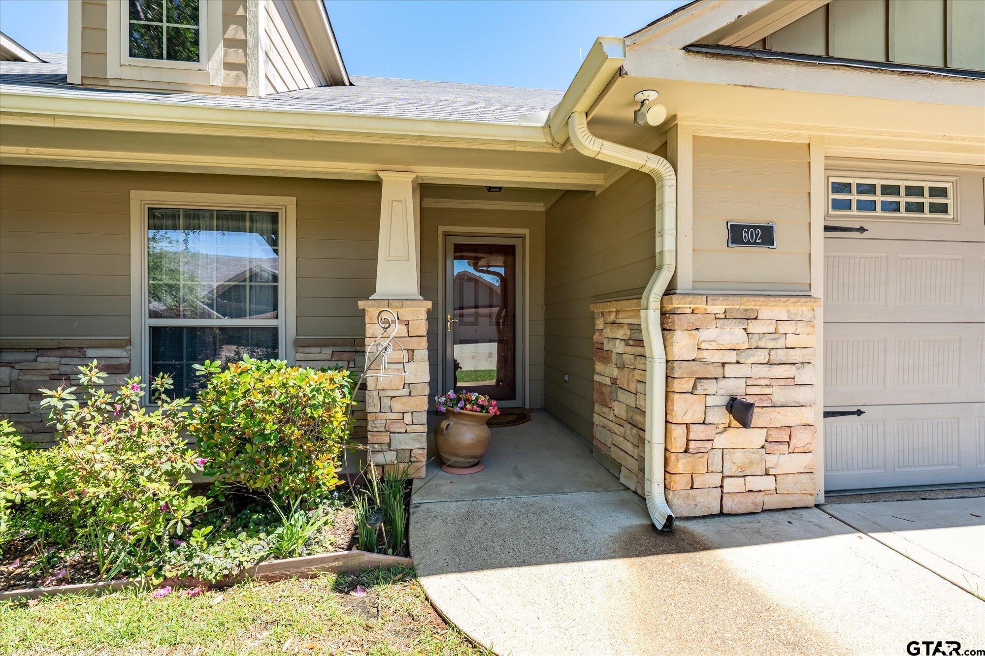 421 W Cumberland #602