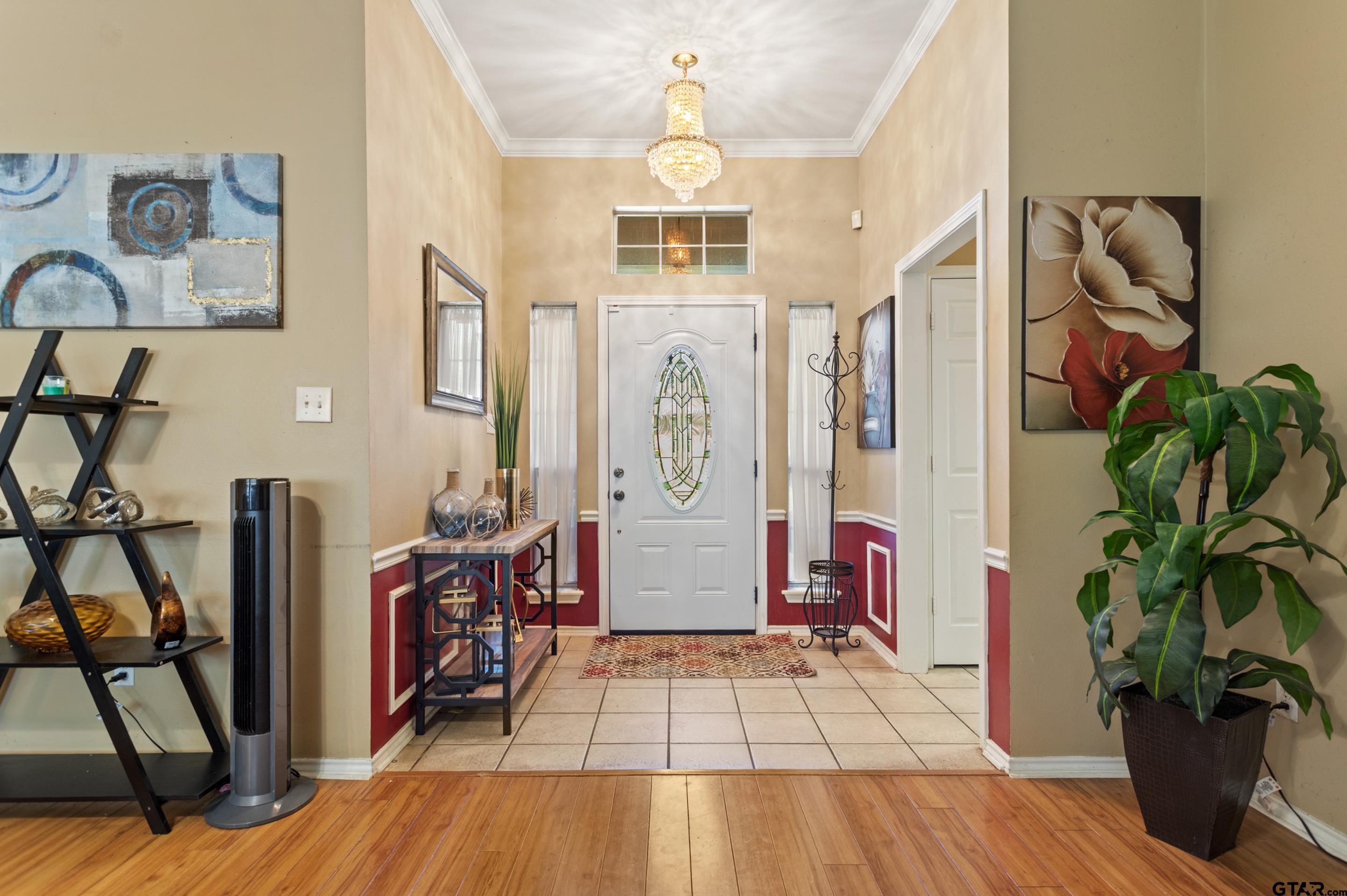 265 Crestview Dr