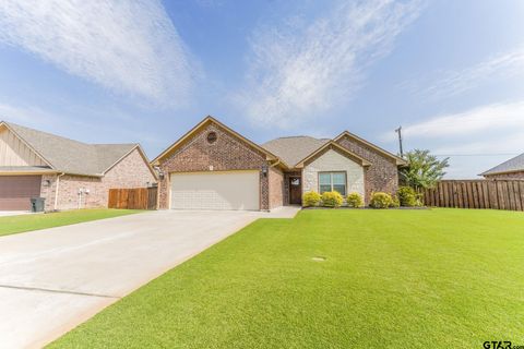 A home in Sulphur Springs