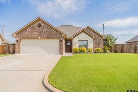 A home in Sulphur Springs