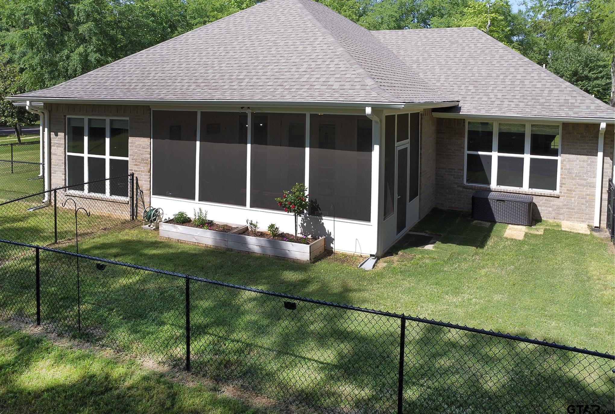 17757 Sunrise Lane