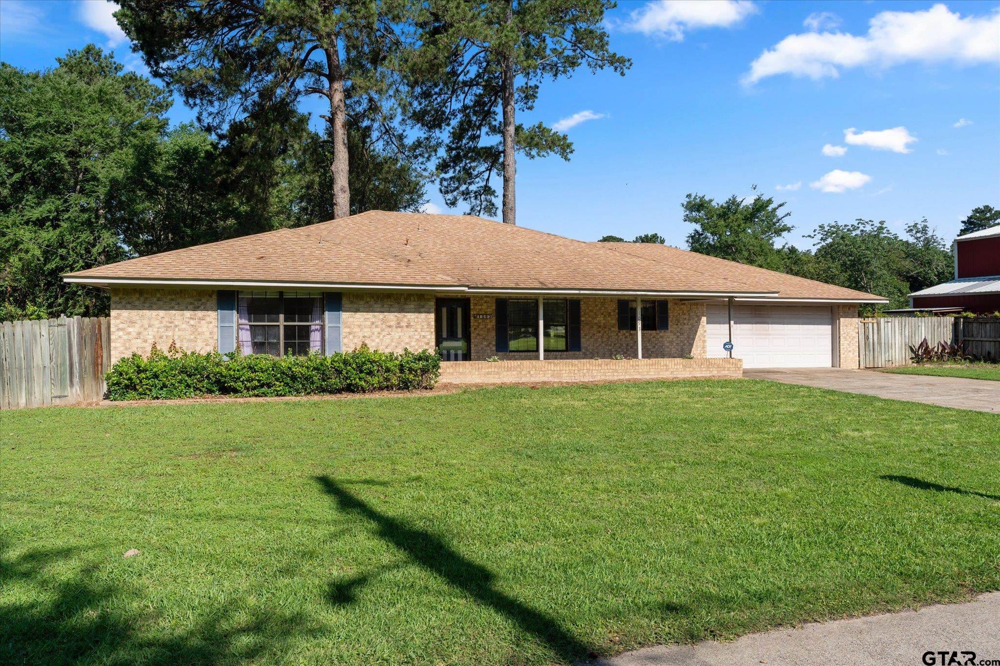 1093 County road 2140