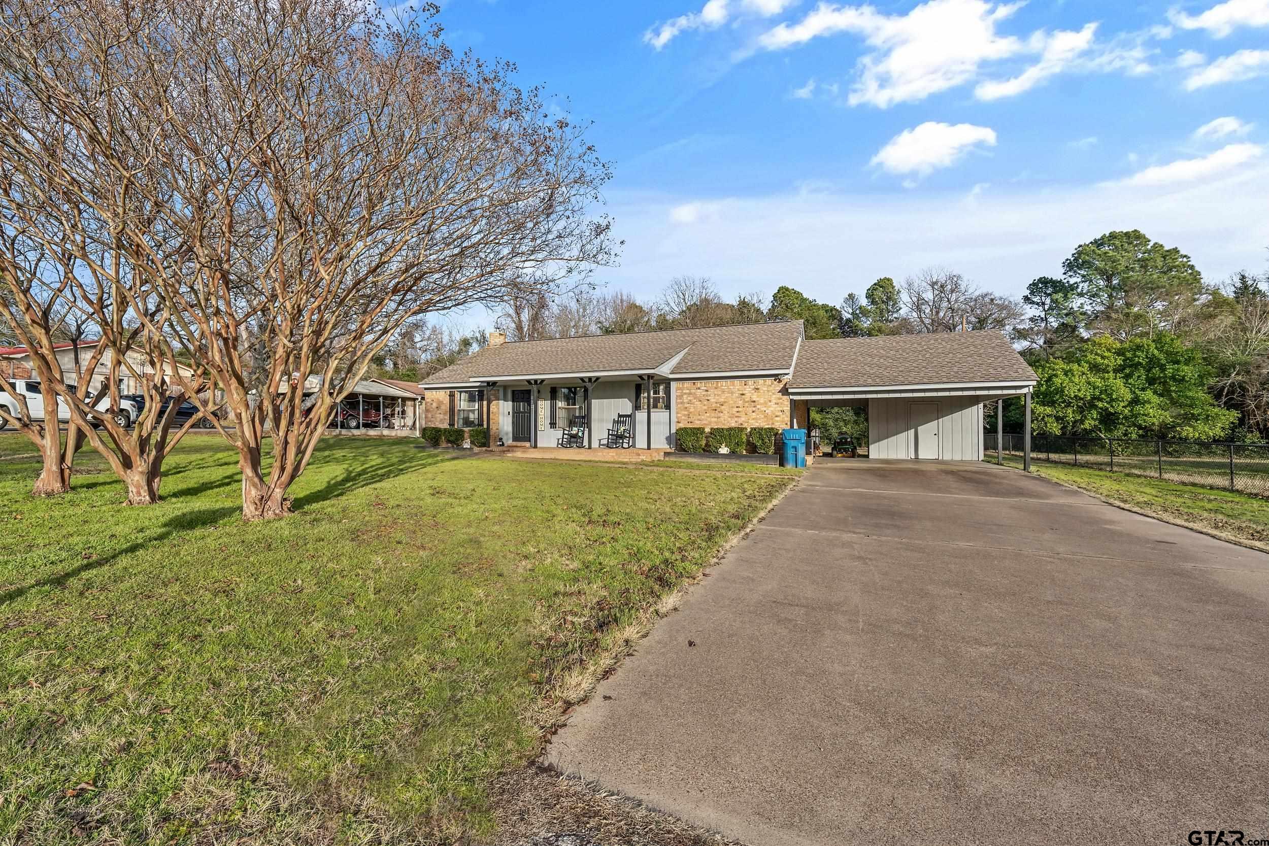 169 PHIL DR