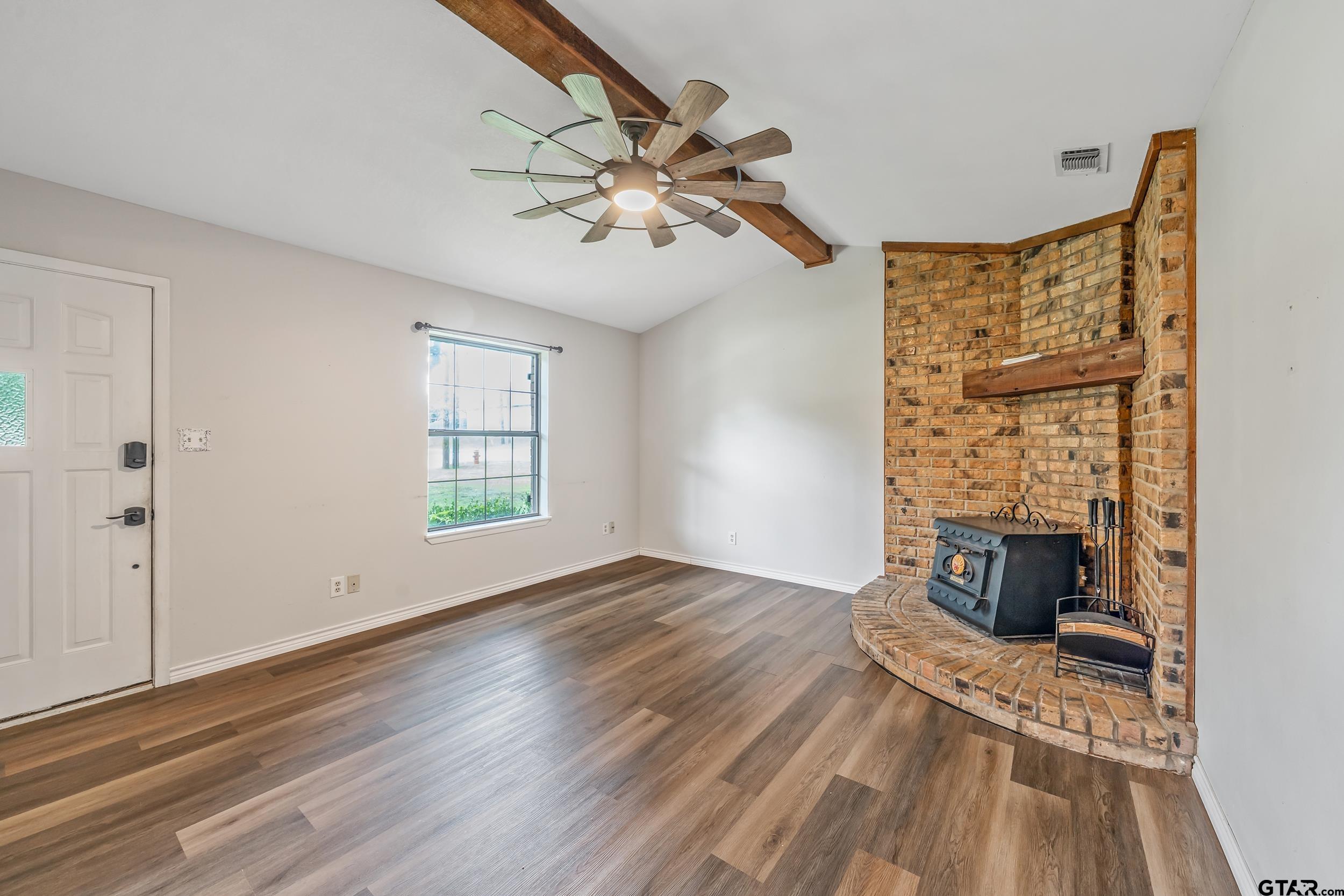 169 PHIL DR
