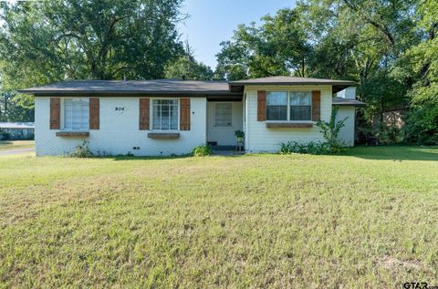 806 E Duval Troup TX 75789