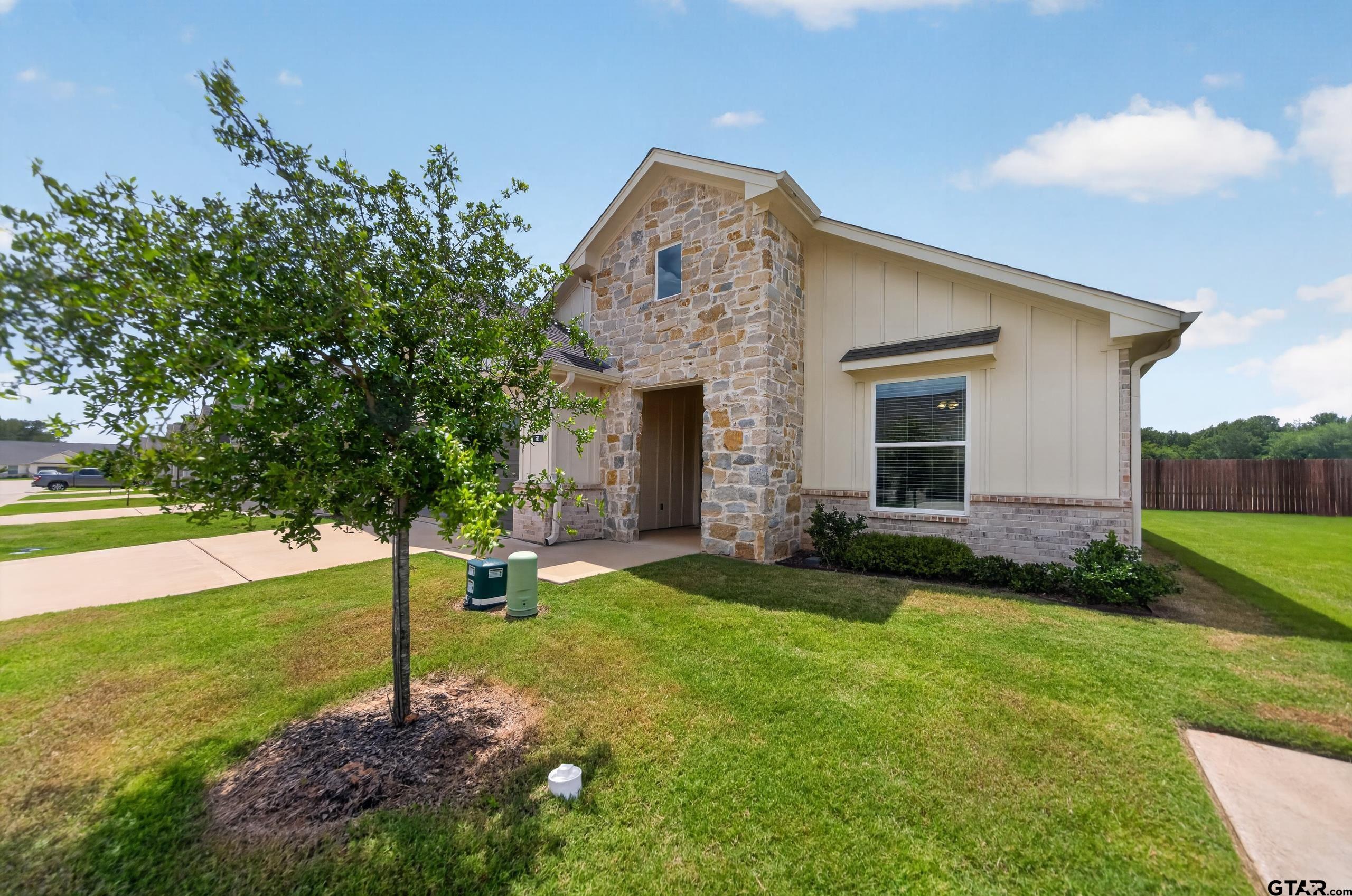 6151 Hamilton Meadows Way