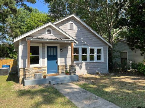 A home in Big Sandy