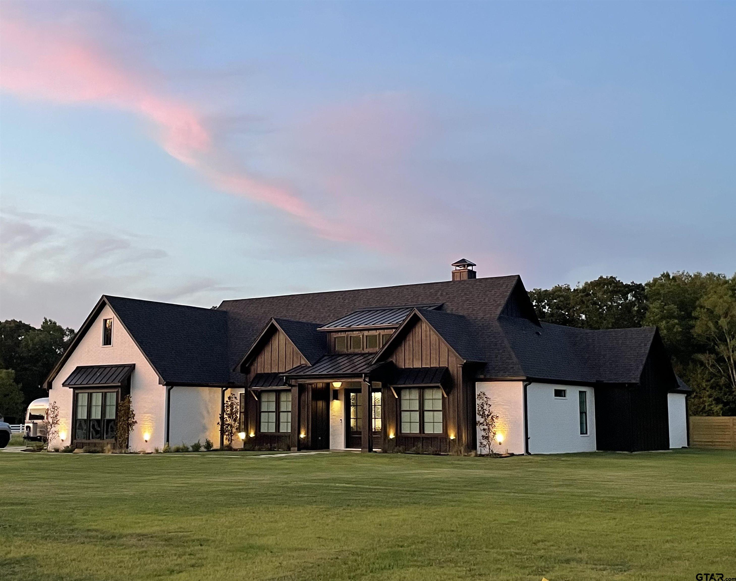 21197 Gatlinburg Rd.