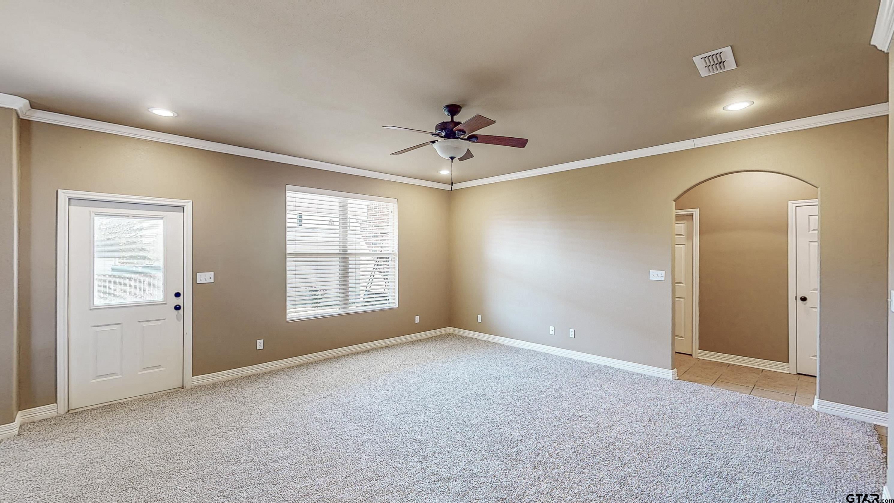807 Jaxon Dr.
