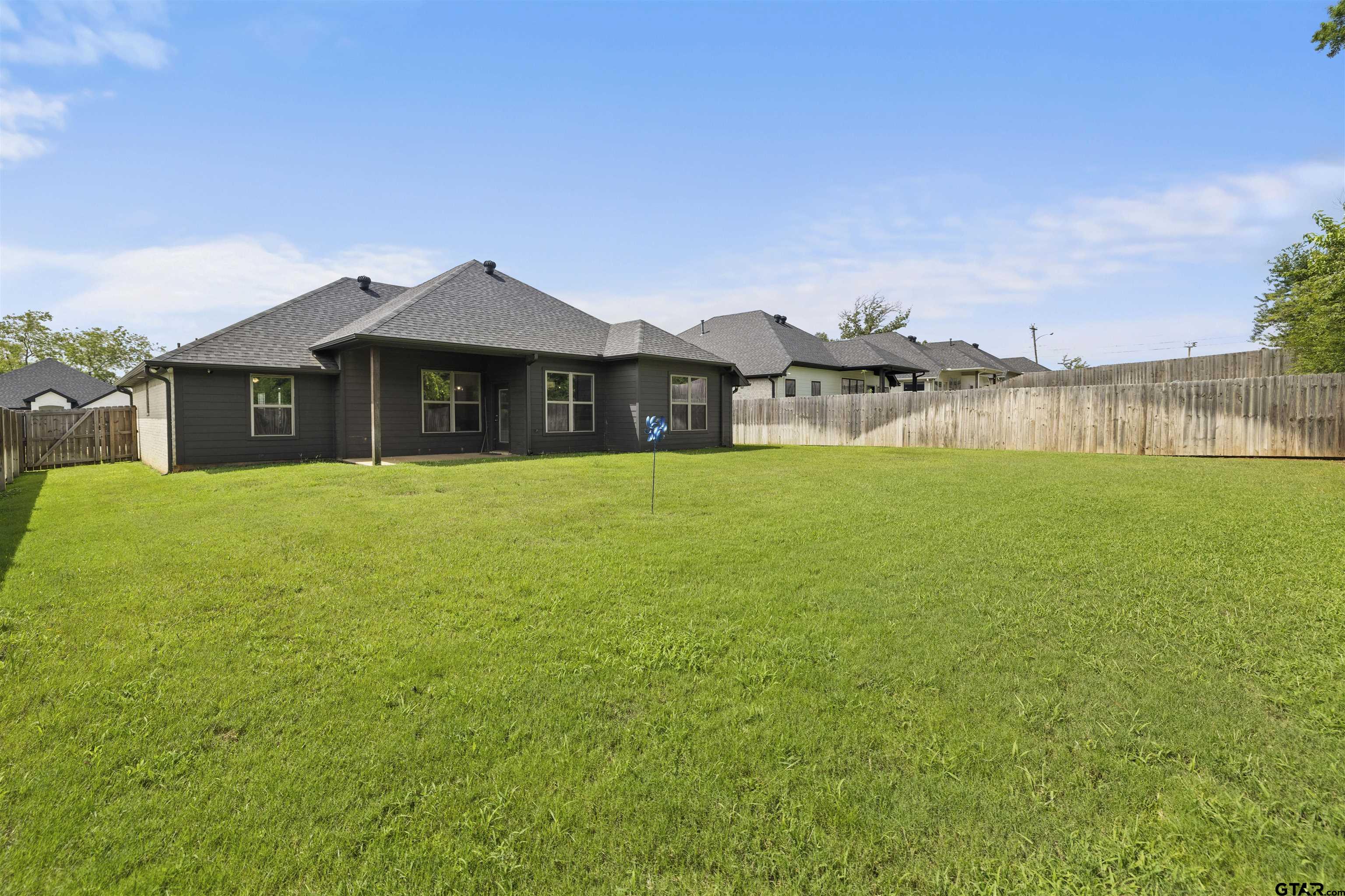 115 Amanda Ave.