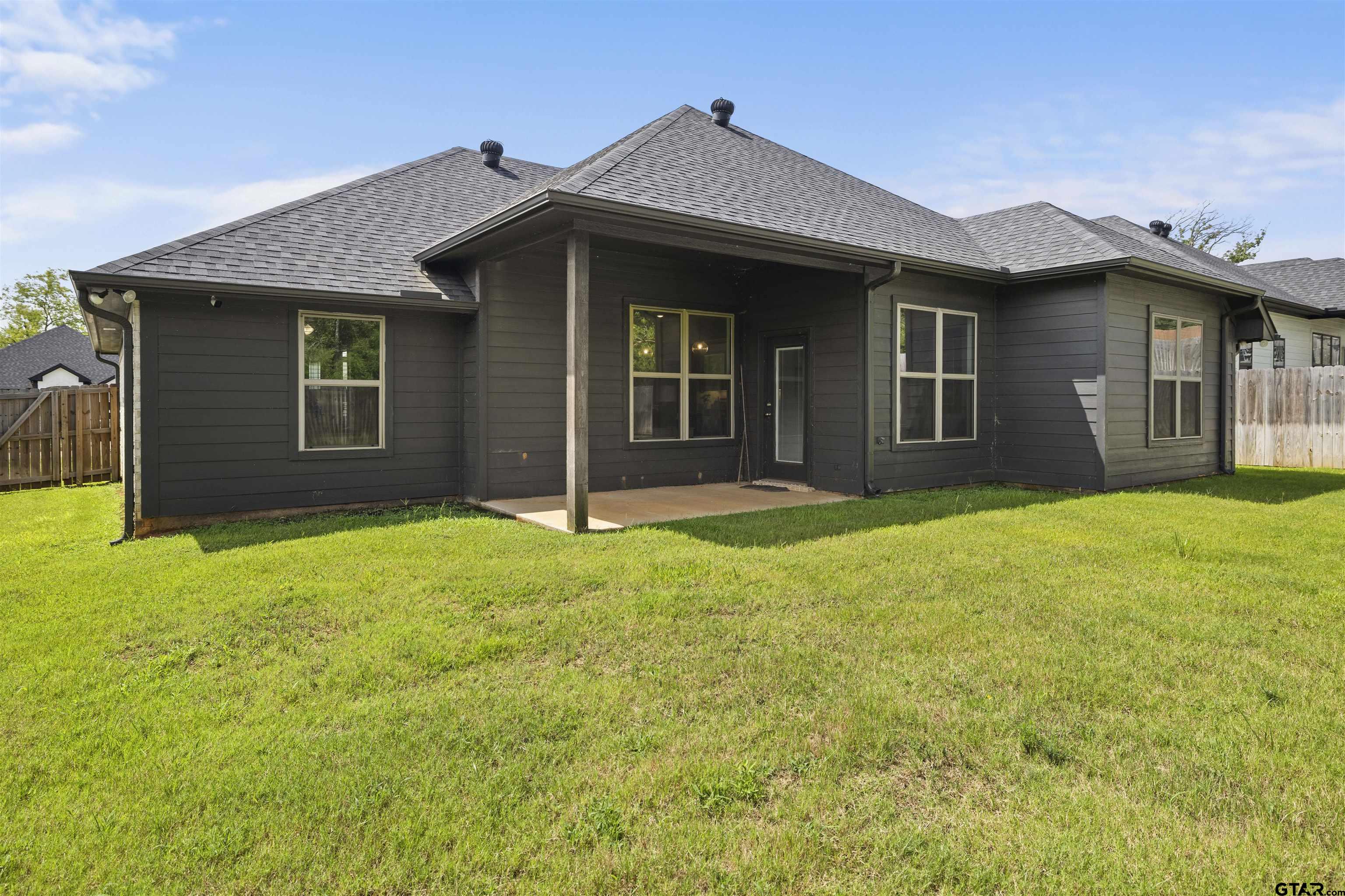 115 Amanda Ave.