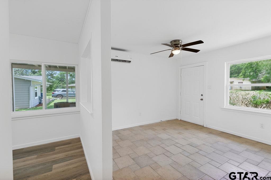 327 Randolph St