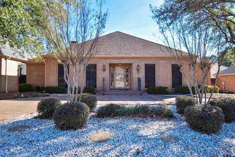 1402 Mary Lee Lane Longview TX 75601