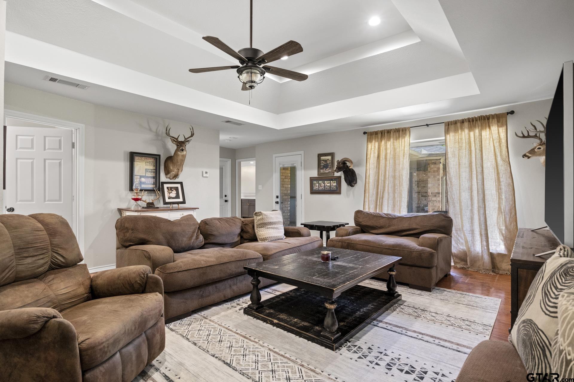 Mt Pleasant, Texas 75455, United States, 4 Bedrooms Bedrooms, ,3 BathroomsBathrooms,Residential,Active,61241