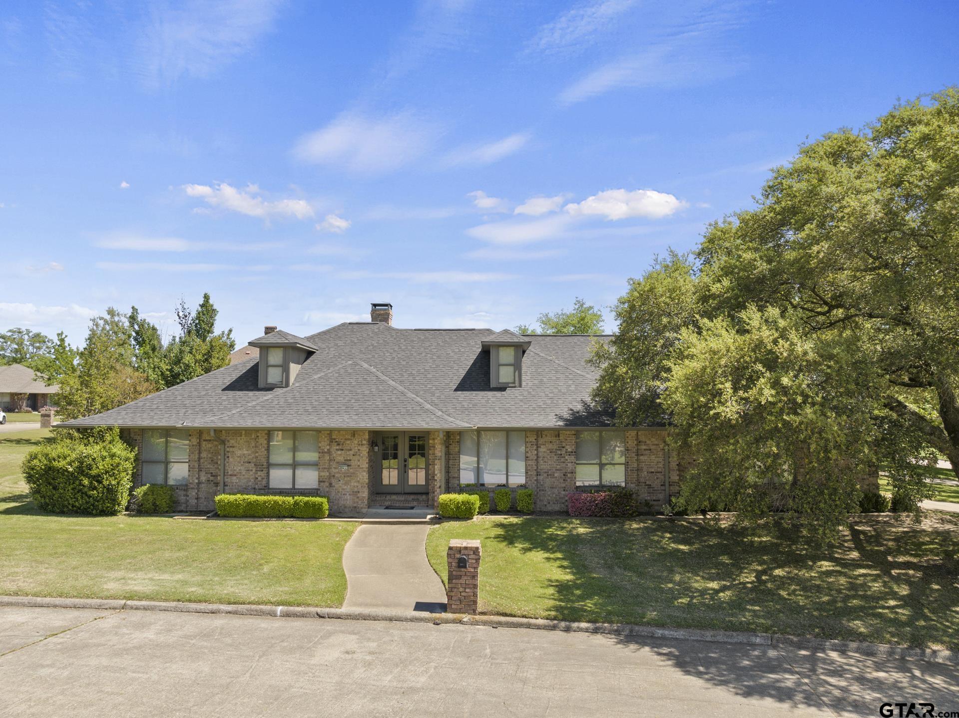 Mt Pleasant, Texas 75455, United States, 4 Bedrooms Bedrooms, ,3 BathroomsBathrooms,Residential,Active,61241