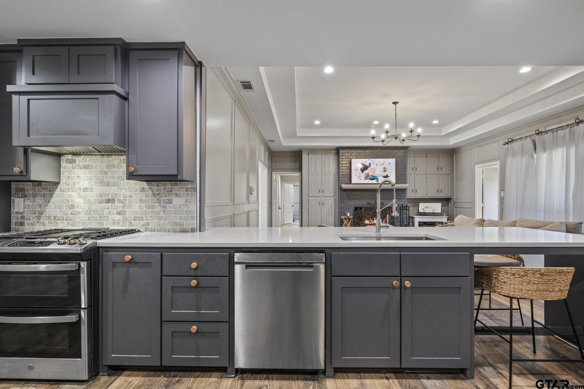 Mt Pleasant, Texas 75455, United States, 4 Bedrooms Bedrooms, ,3 BathroomsBathrooms,Residential,Active,61241