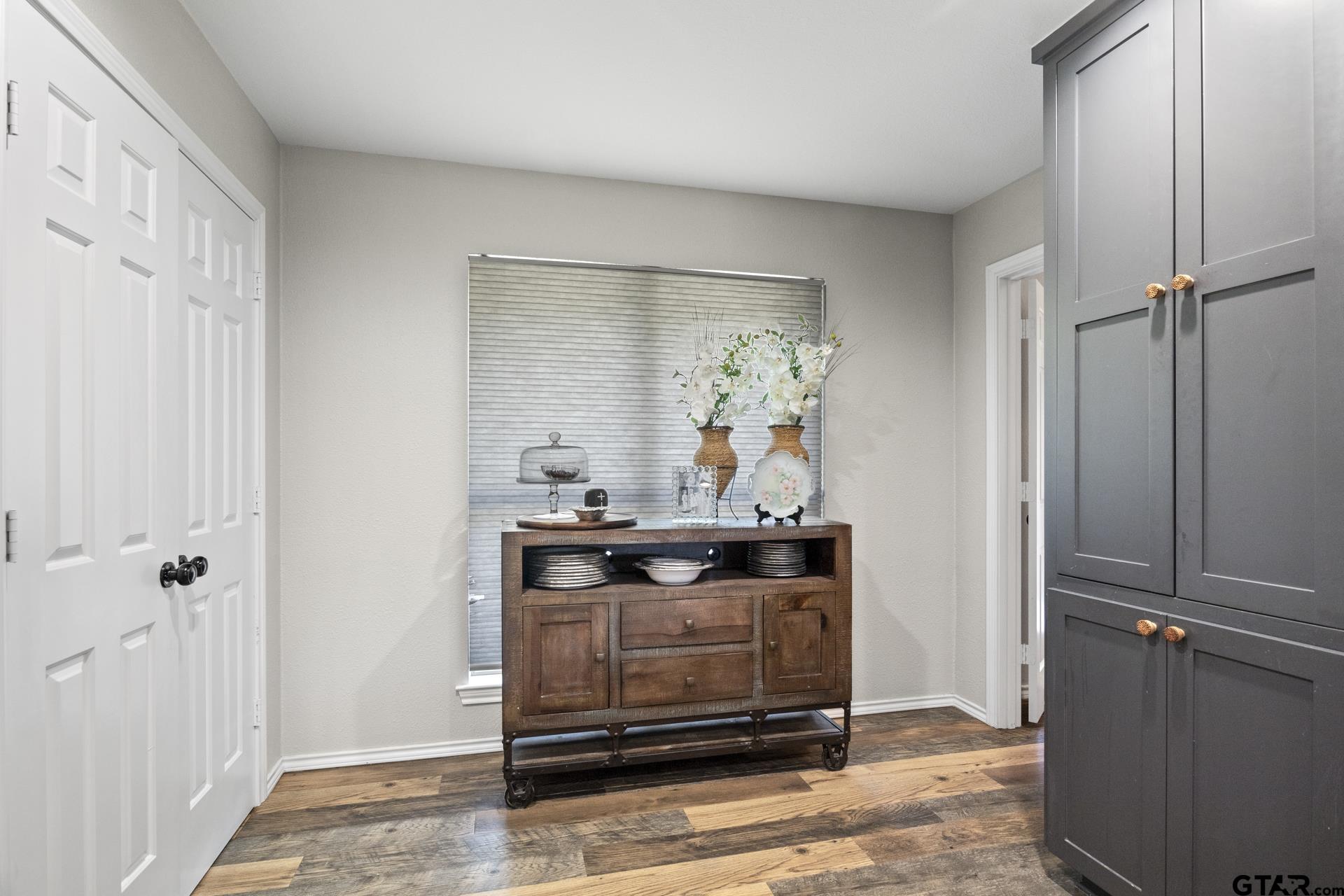 Mt Pleasant, Texas 75455, United States, 4 Bedrooms Bedrooms, ,3 BathroomsBathrooms,Residential,Active,61241