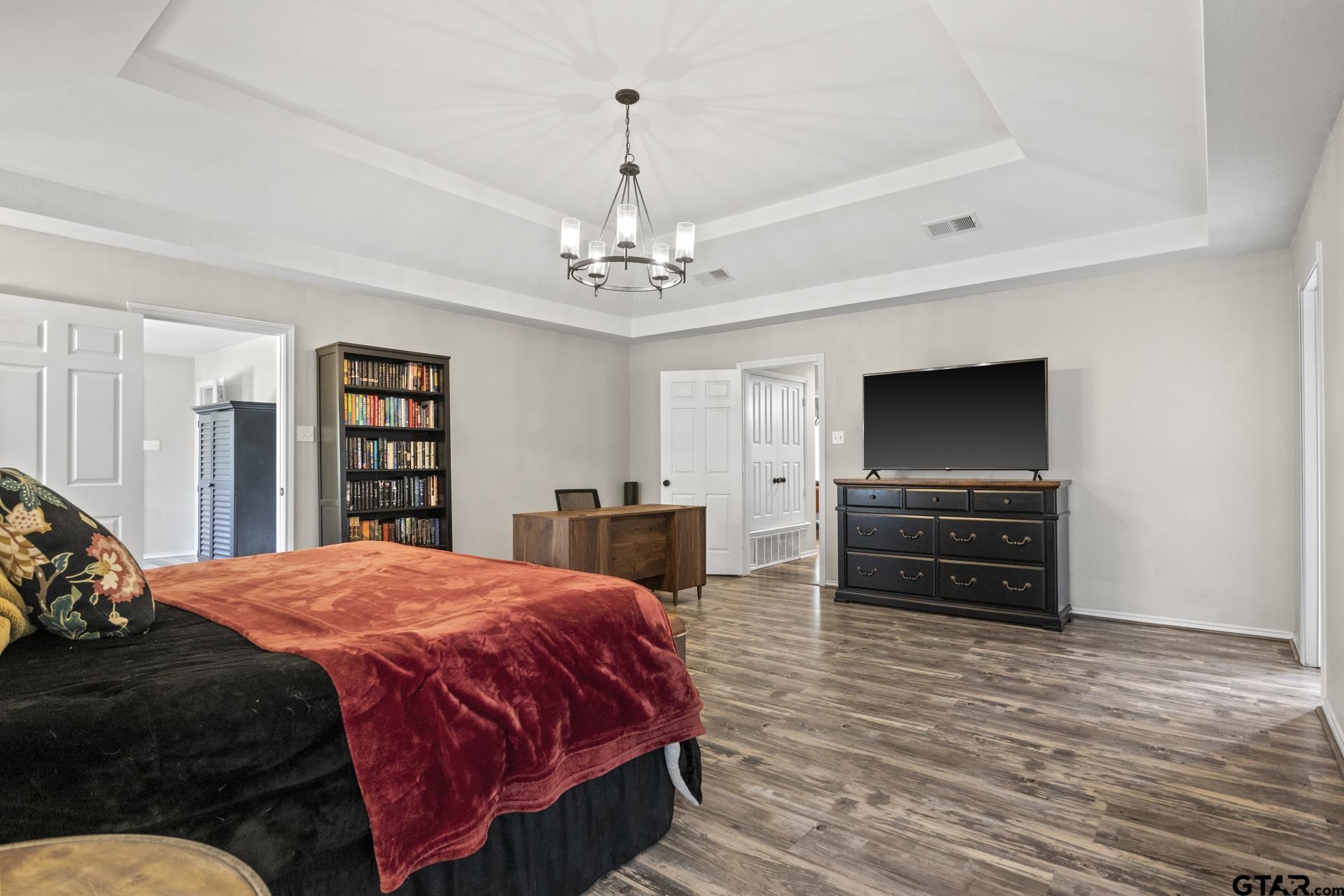 Mt Pleasant, Texas 75455, United States, 4 Bedrooms Bedrooms, ,3 BathroomsBathrooms,Residential,Active,61241