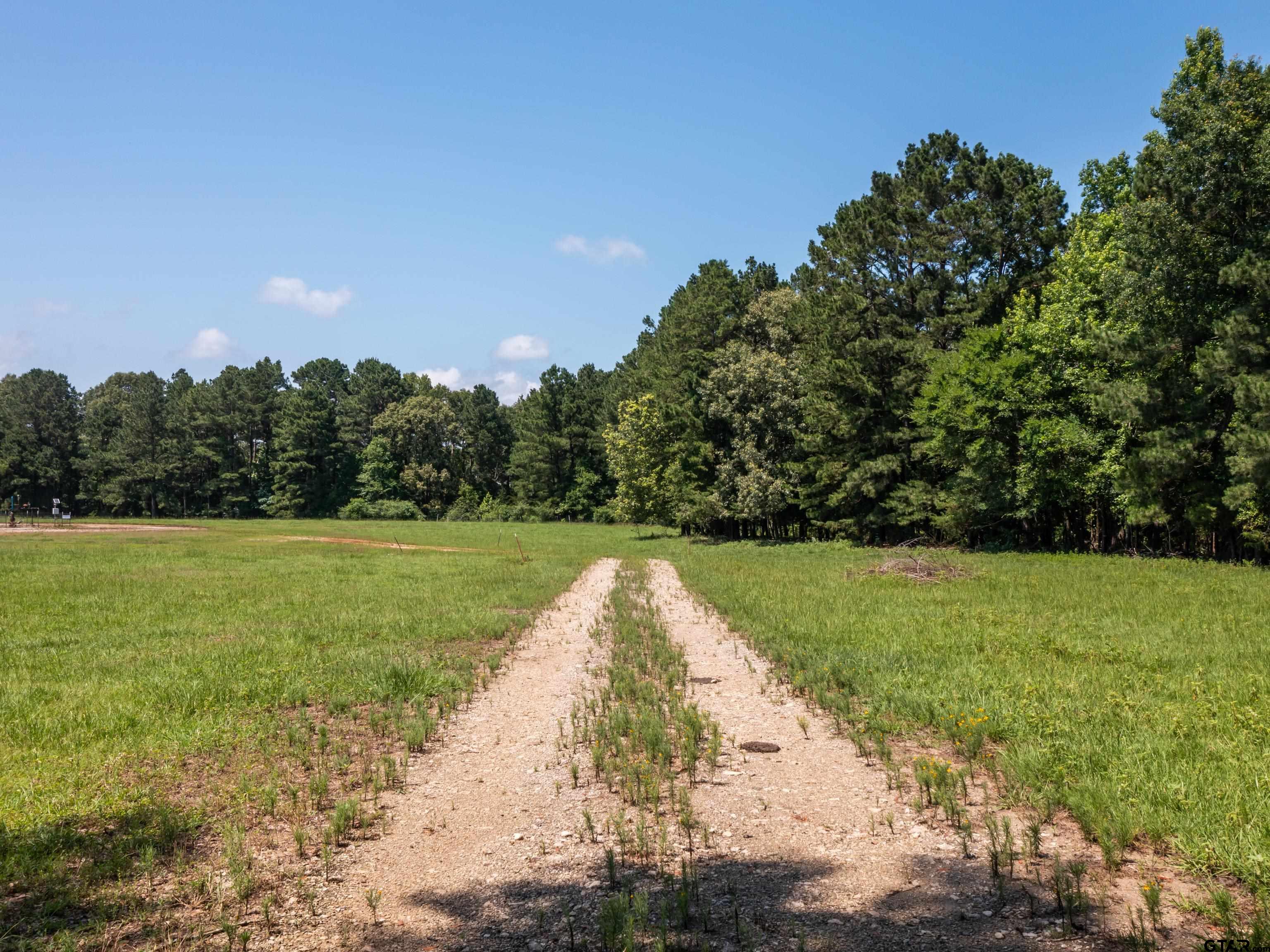 15.698 acres CR 2138